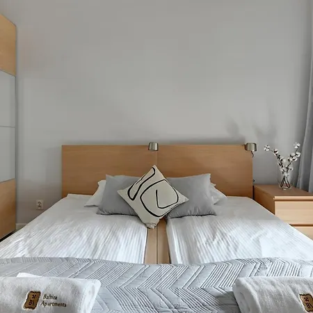 Apartamento Bursztynowa - Garden *