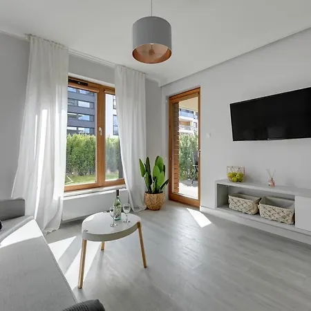 Apartment Bursztynowa - Garden *