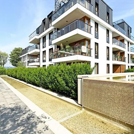 Bursztynowa - Garden Apartment